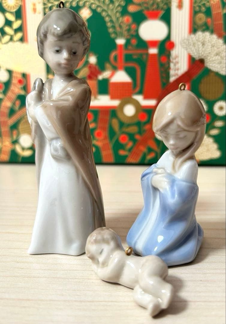 リヤドロ　クリスマス ミニオーナメント　ホーリーファミリー　キリスト降誕