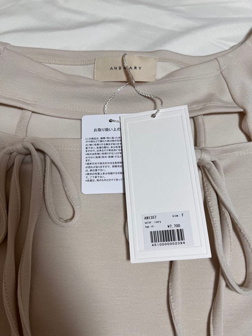 トップス andmary Bebe ribbon tops ivory