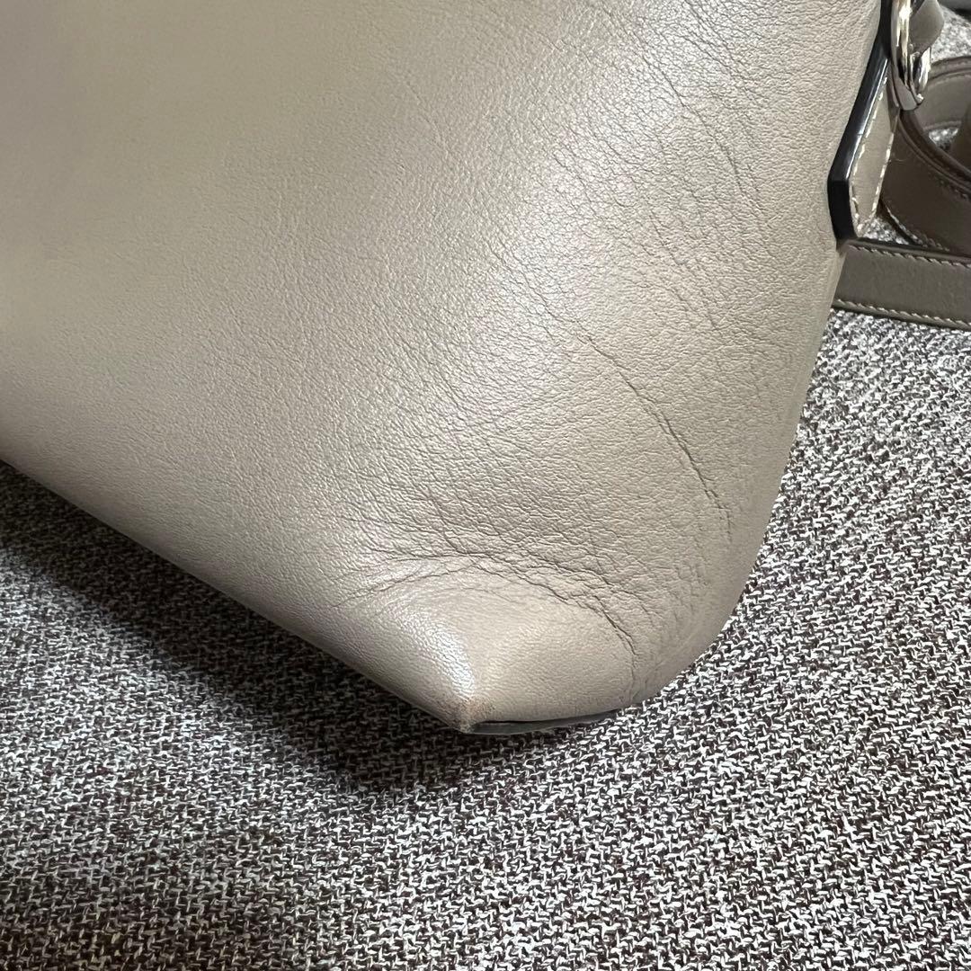 FENDI バイザウェイ ミディアム