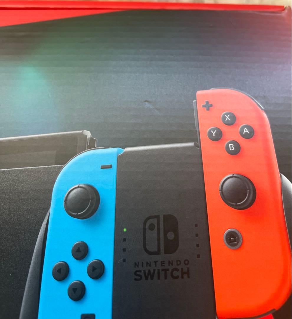 Nintendo Switch ネオンブルー/ネオンレッド　【未使用品】