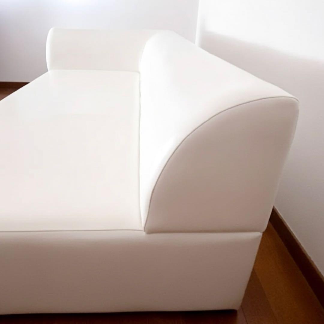 レザーカウチソファー3人掛け　ホワイト