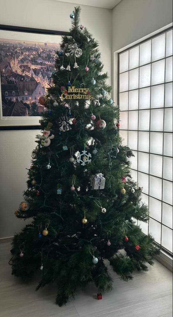 ⭐️クリスマスツリー⭐️高さ210cm オーナメント・LEDライト付き