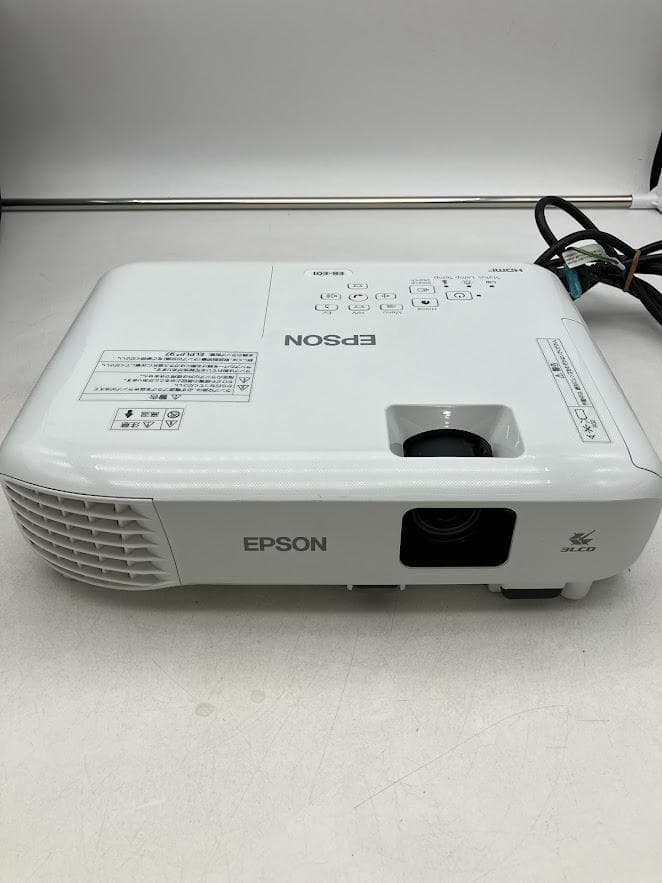 EPSON ビジネスプロジェクター　EB-E01 　ホワイト