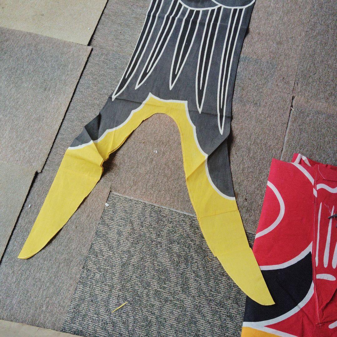 鯉のぼり　3本　黒鯉一本　緋鯉二本