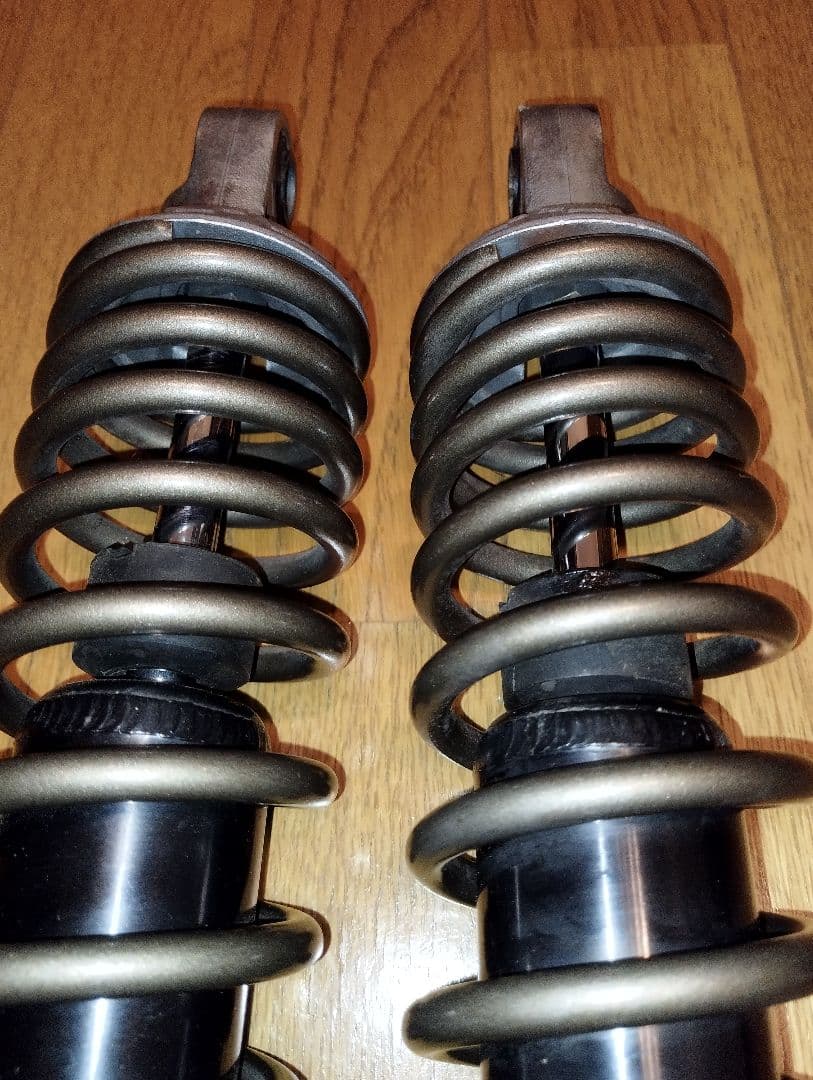 ゆう、ＫＹＢ TGS350B リアショック Z2 Z1 sr tw CB