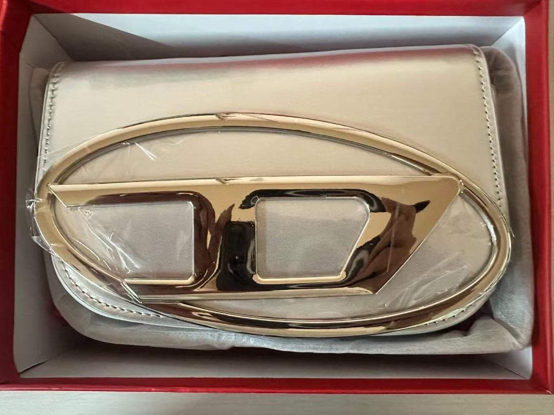 DIESEL シルバー クラッチバッ