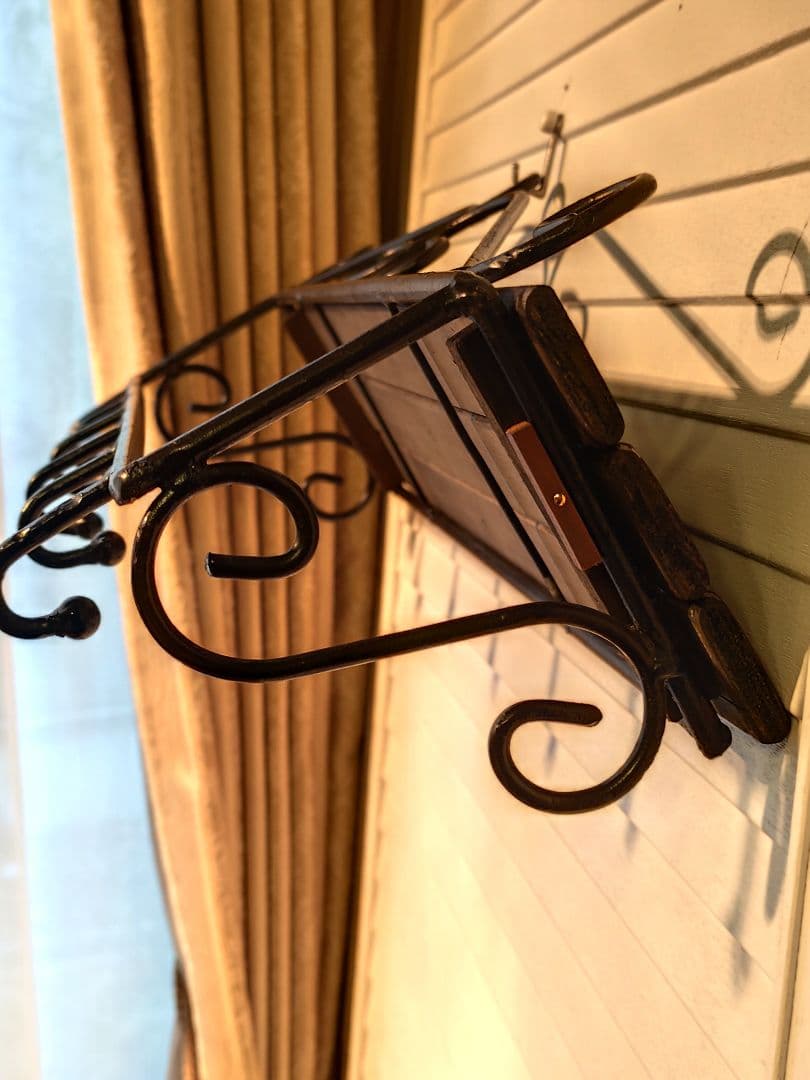 アイアン製　ウォールフック 　木製の棚　鉄　アイアン