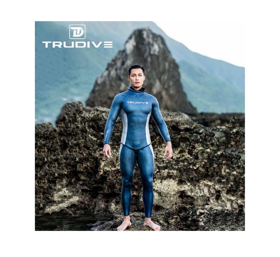 TRUDIVE 2mm フード付きウエットスーツ