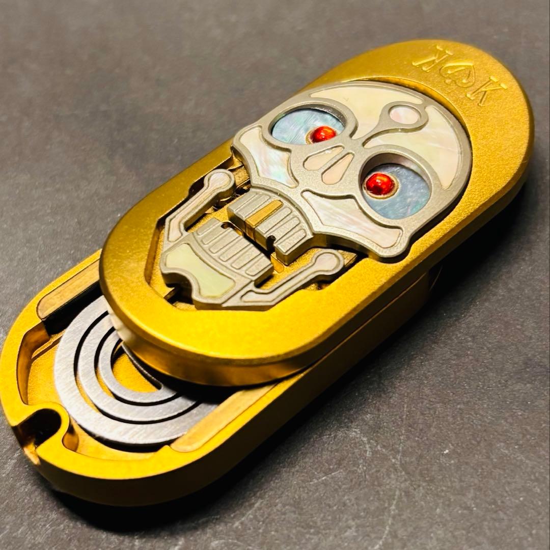 SAS 髑髏EDC 蛍光発光　フィジェットトイ　フィジェット　ハンドスピナー