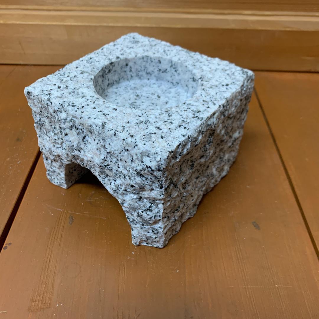 爬虫類　角型シェルター　7