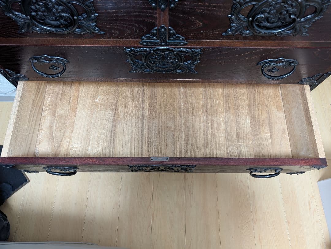 岩谷堂箪笥4段　民芸家具