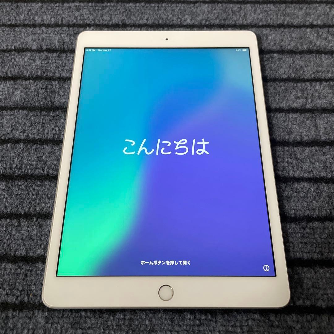 93 iPad 8世代 32GB SIMフリー シルバー