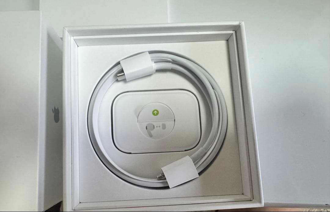 AirPods Pro 第2世代（Lightning）フルセット　約1年使用