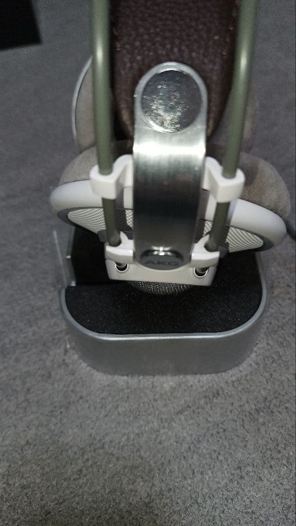 AKG K701 解放型ヘッドホン