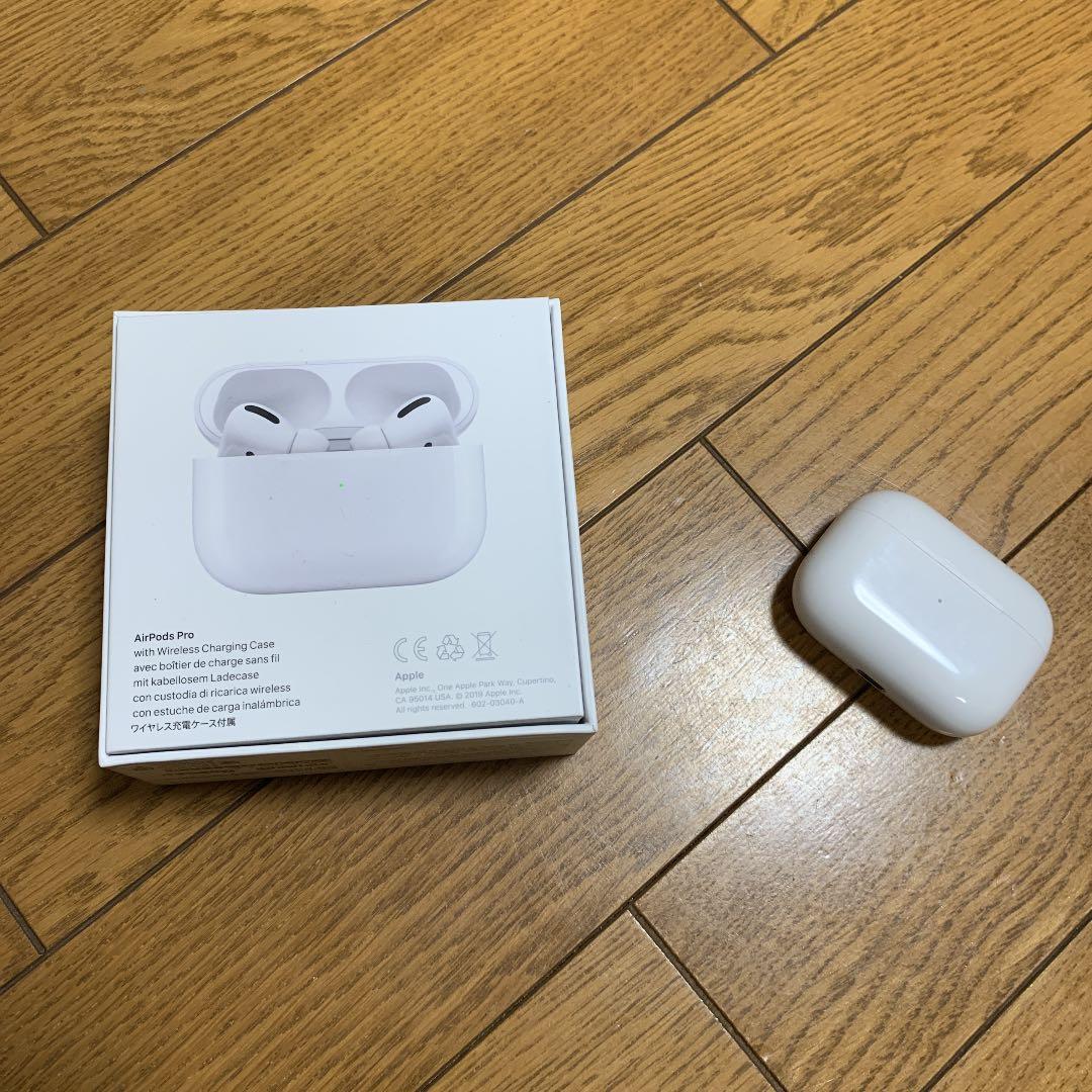 イヤホン Apple AirPods