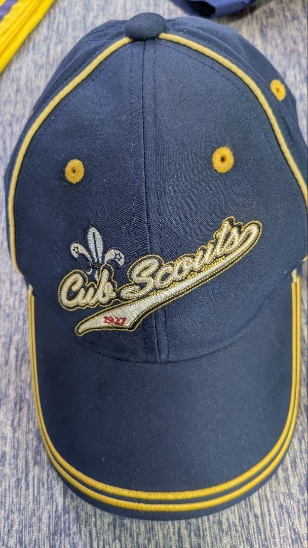 ボーイスカウト　カブ　セット（制服上下、帽子、ベルト、ハバザック、靴下等）