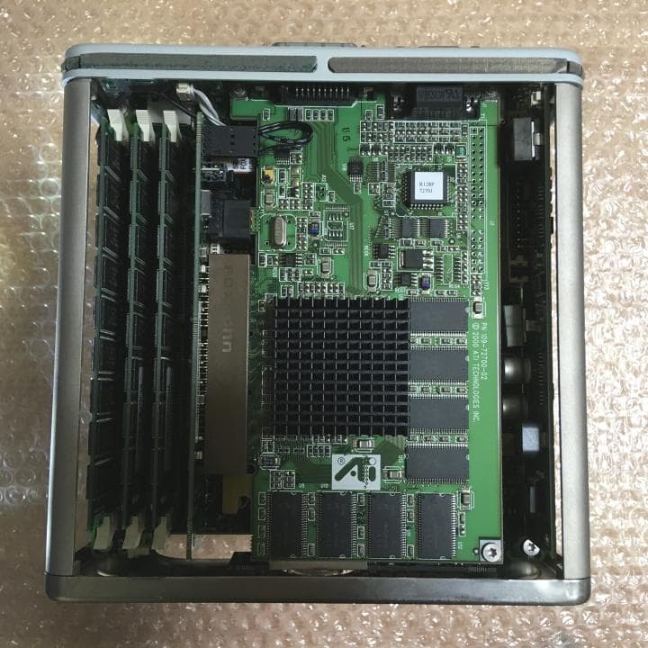 ジャンク Apple Power Mac G4 Cube