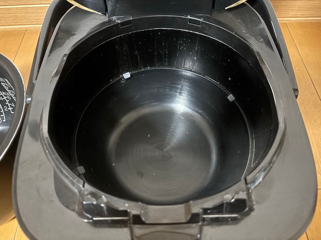 鳳*輝様 象印 NW-JU18 圧力IH炊飯ジャー炊飯器　19年製 一升 10合