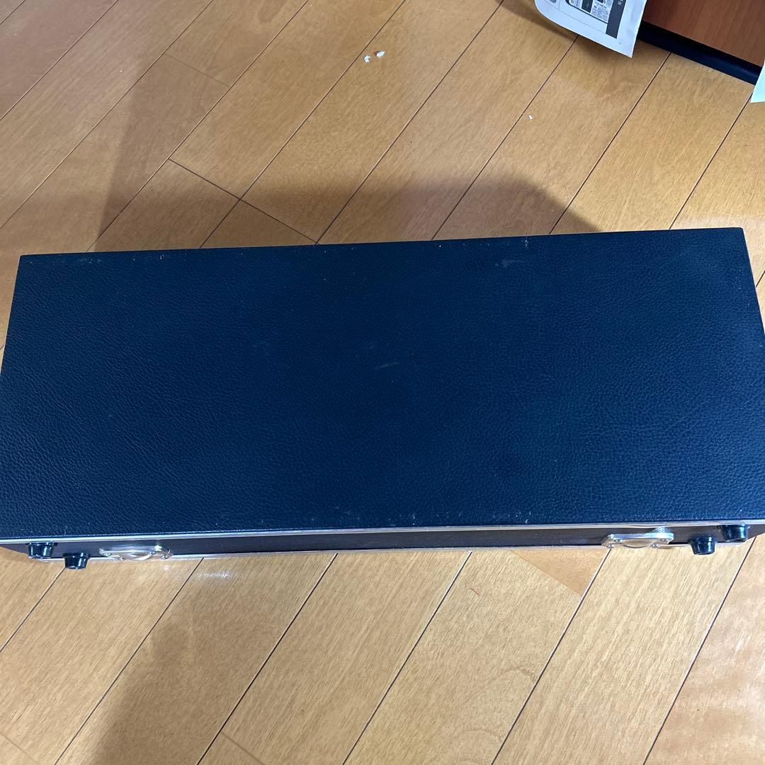 吉文包丁 4本ハサミ1本ペティナイフ2本 計7本セット　ケース付き　記名有り