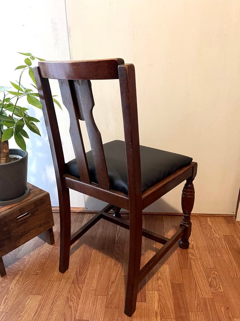 まむまむ UKダイニングチェア