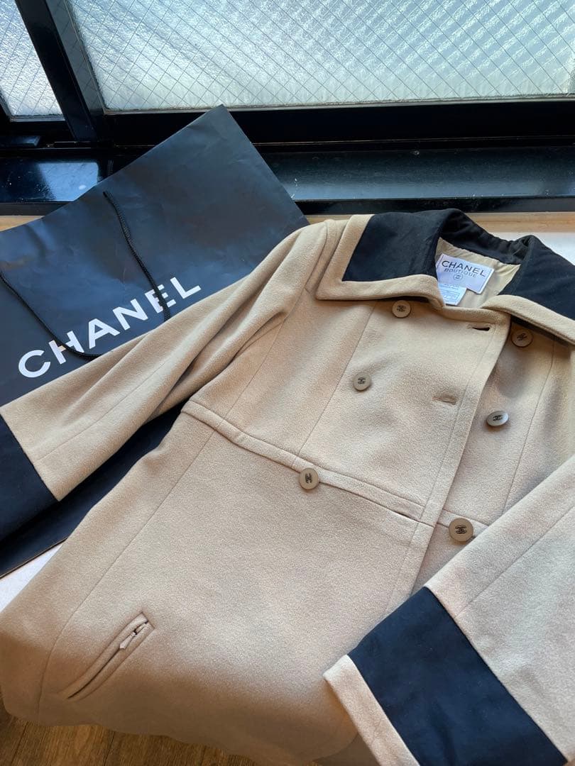 【新品未使用】CHANEL テーラードジャケット　コート　ベージュ　裏地シルク