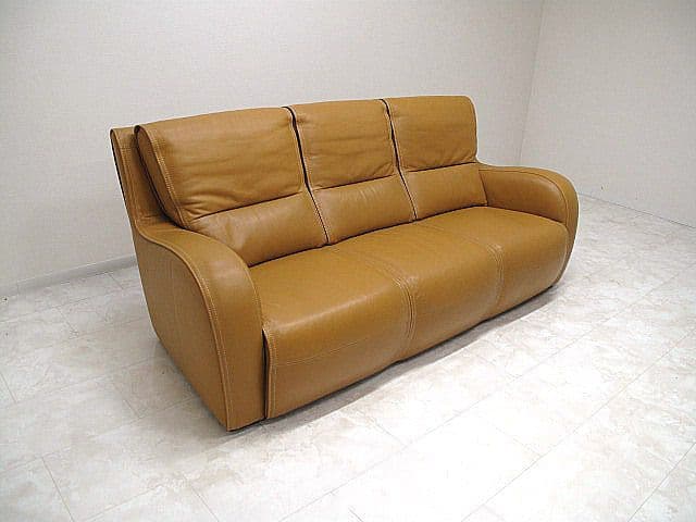 【展示品】カリモク ドマーニ「エクセルライフ」最高峰総革3人掛けソファ