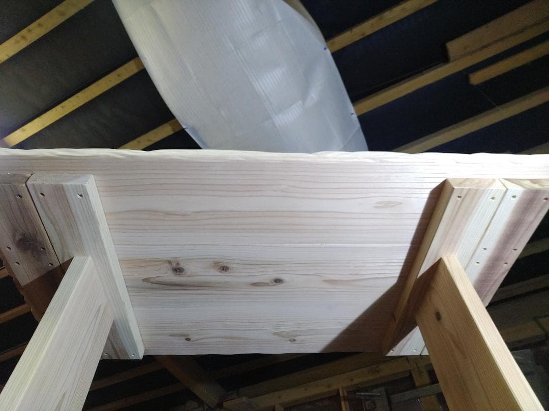 出来たてどうぞ木の良い香り！こだわり制作！国産天然木●ダイニングテーブル