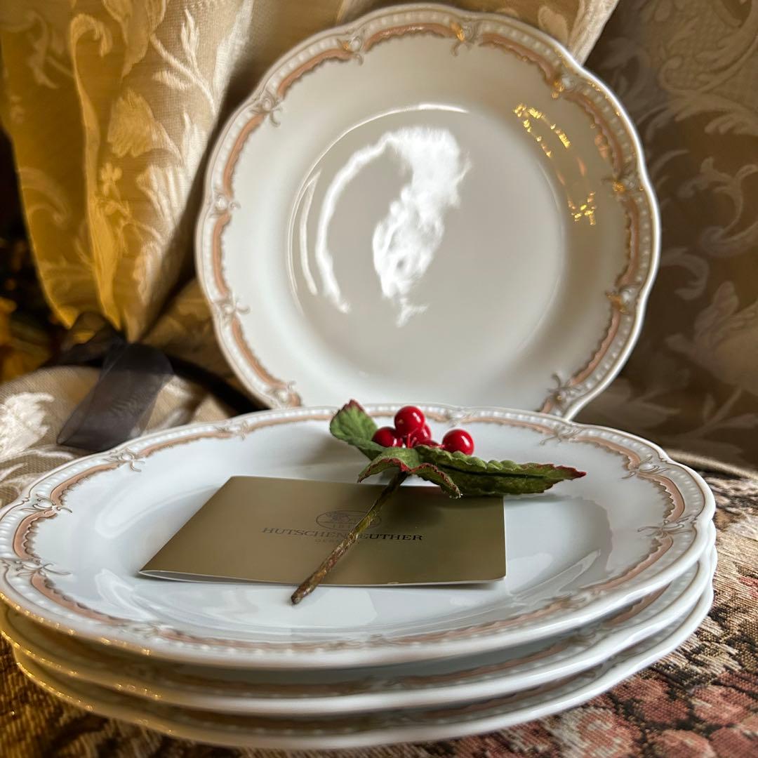 新品ドイツ製 HUTSCHENREUTHER ペールピーチ 美しいケーキプレート