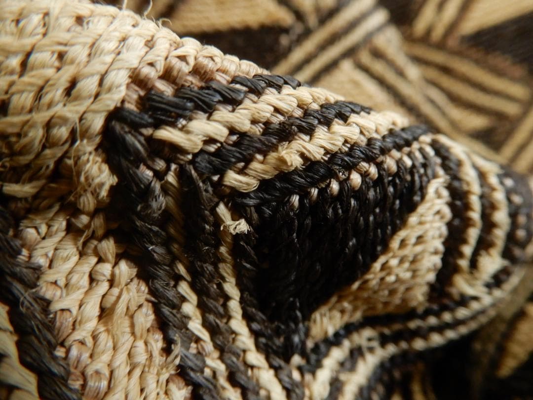 ラフィア・大きなアンティーククバ布・草ビロード・ショワ・コンゴ・クバ王国