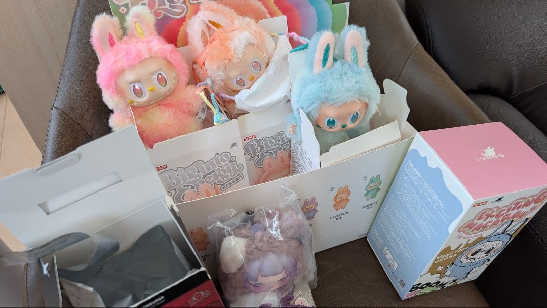 POPMART ラブブ　エナジー マカロン　スカルパンダ