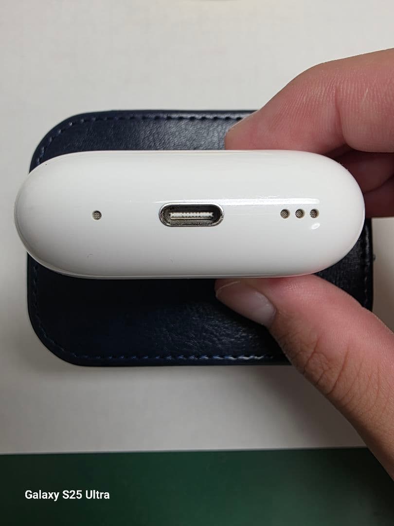 Apple AirPods Pro 第2世代　USB-C　ケースイヤーピース付き