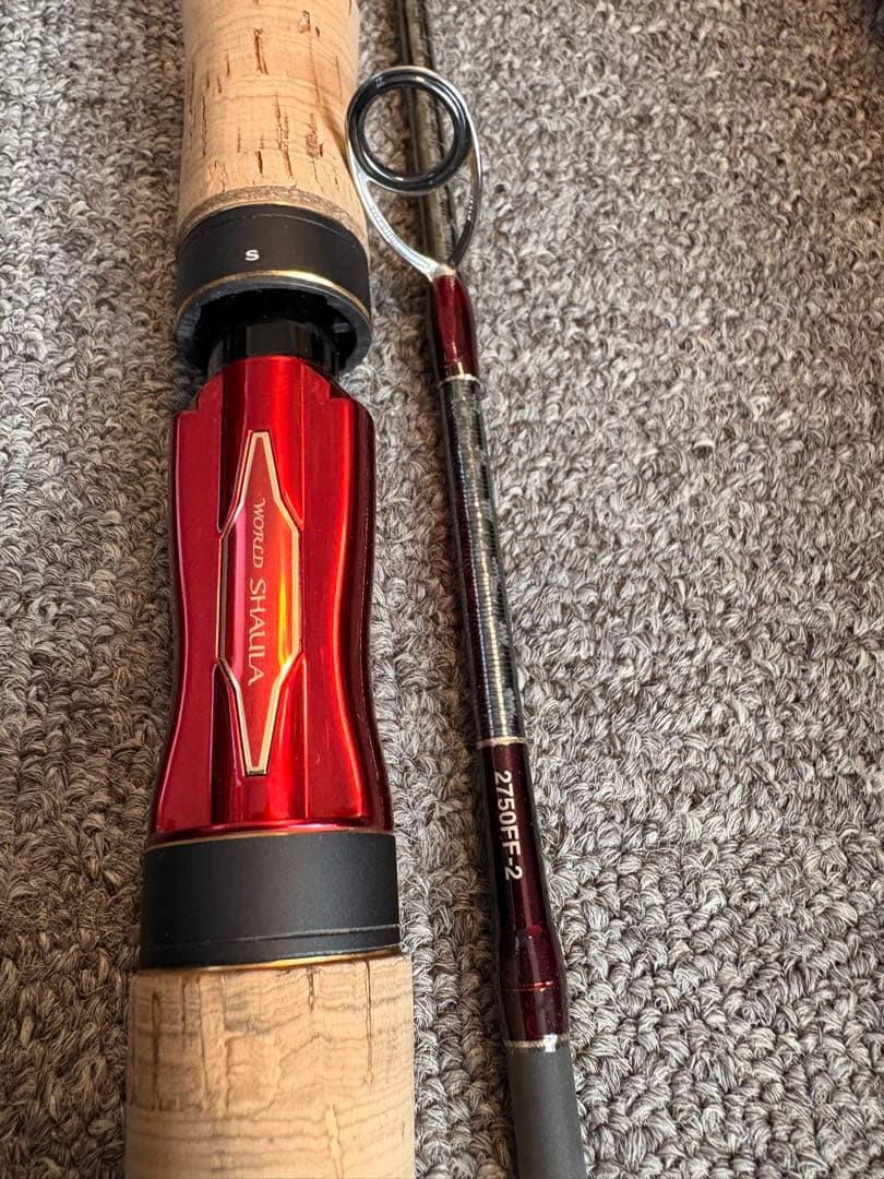 SHIMANO 18 ワールドシャウラ2750FF-2 中古ワンオーナー