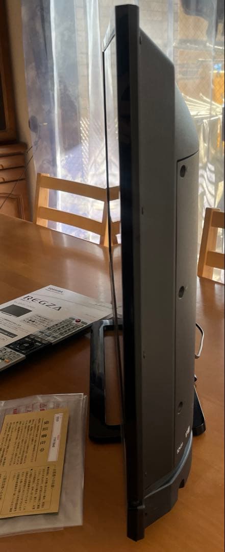 美品　TOSHIBA REGZA 液晶テレビ　32V31 リモコン、取説付き