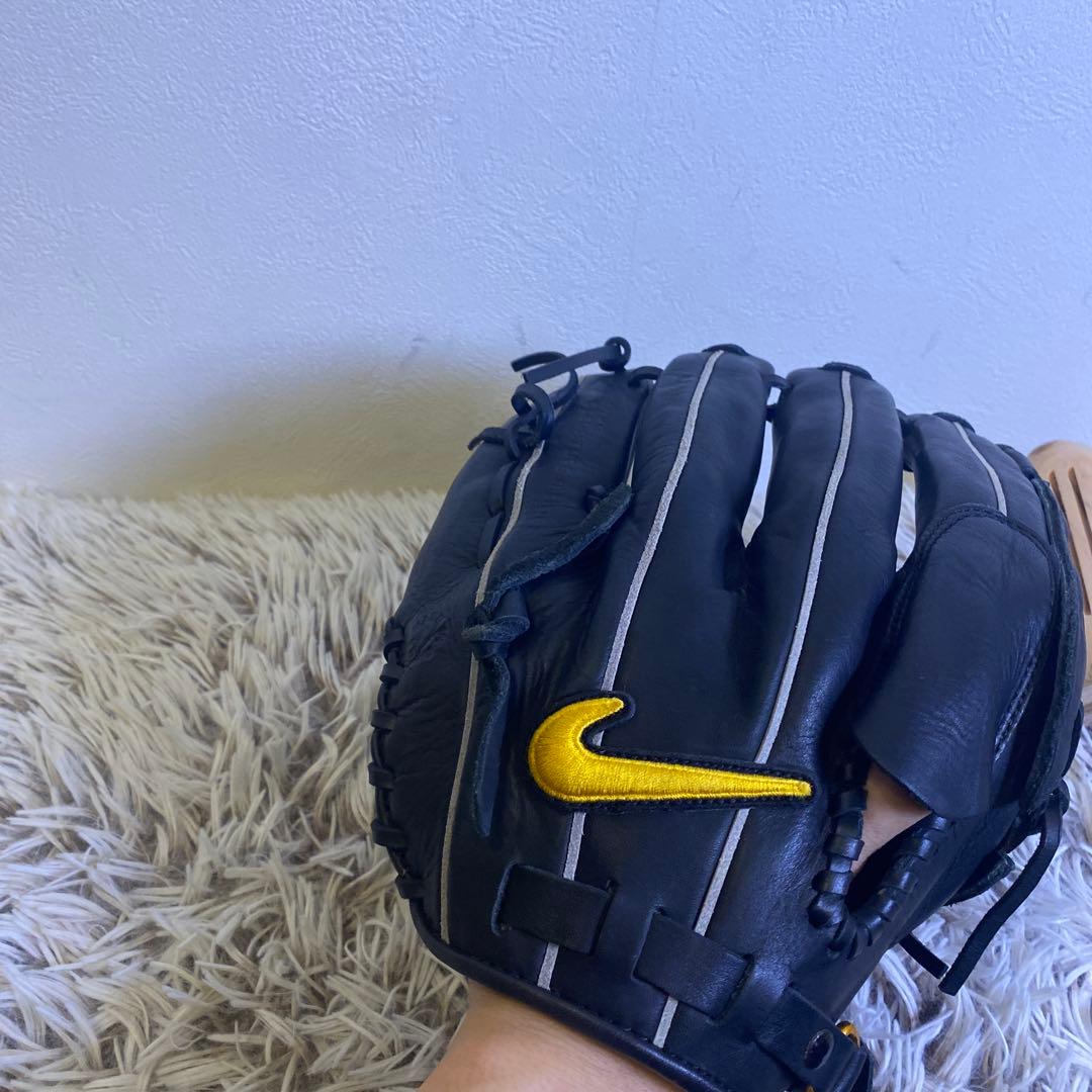 NIKE 軟式投手用グローブ　ダルビッシュ有　モデル　ブラック　限定