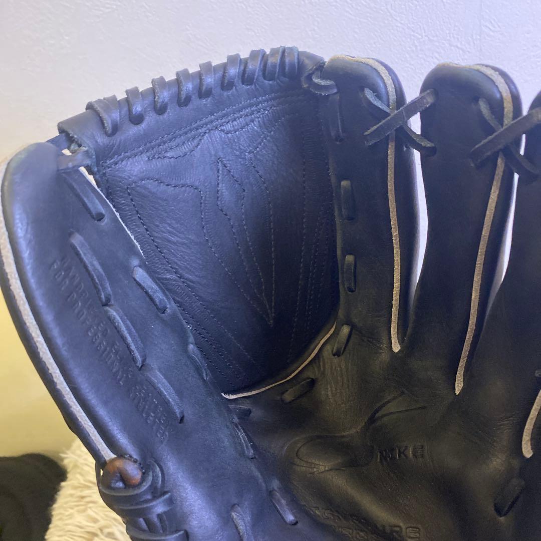 NIKE 軟式投手用グローブ　ダルビッシュ有　モデル　ブラック　限定