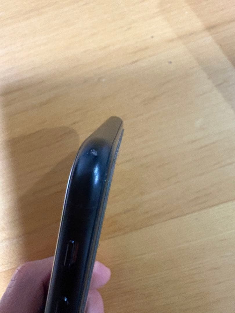 Apple iPhone SE 第2世代 64GB ブラック　ジャンク品