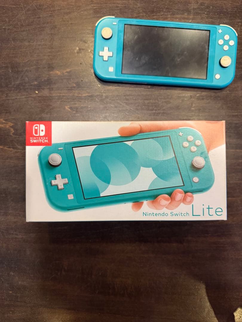 ニンテンドーSwitch Lite（水色）
