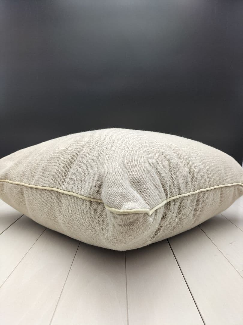 arflexクッション1点　インテリア　展示品【H-2510CU2】