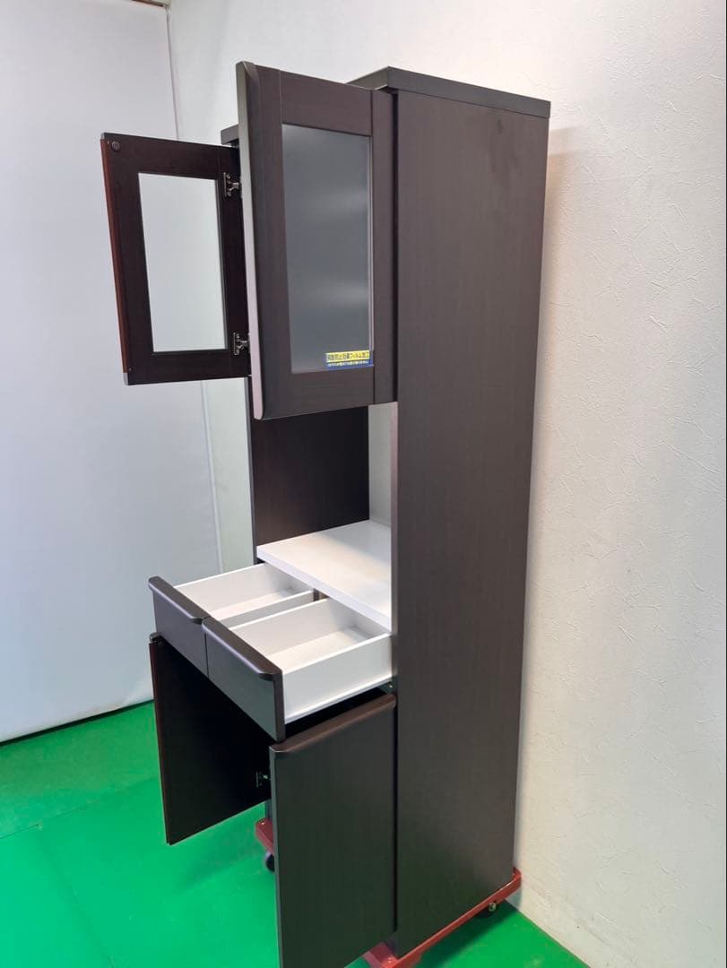 ☆地域限定送料無料☆工場整備品☆食器棚