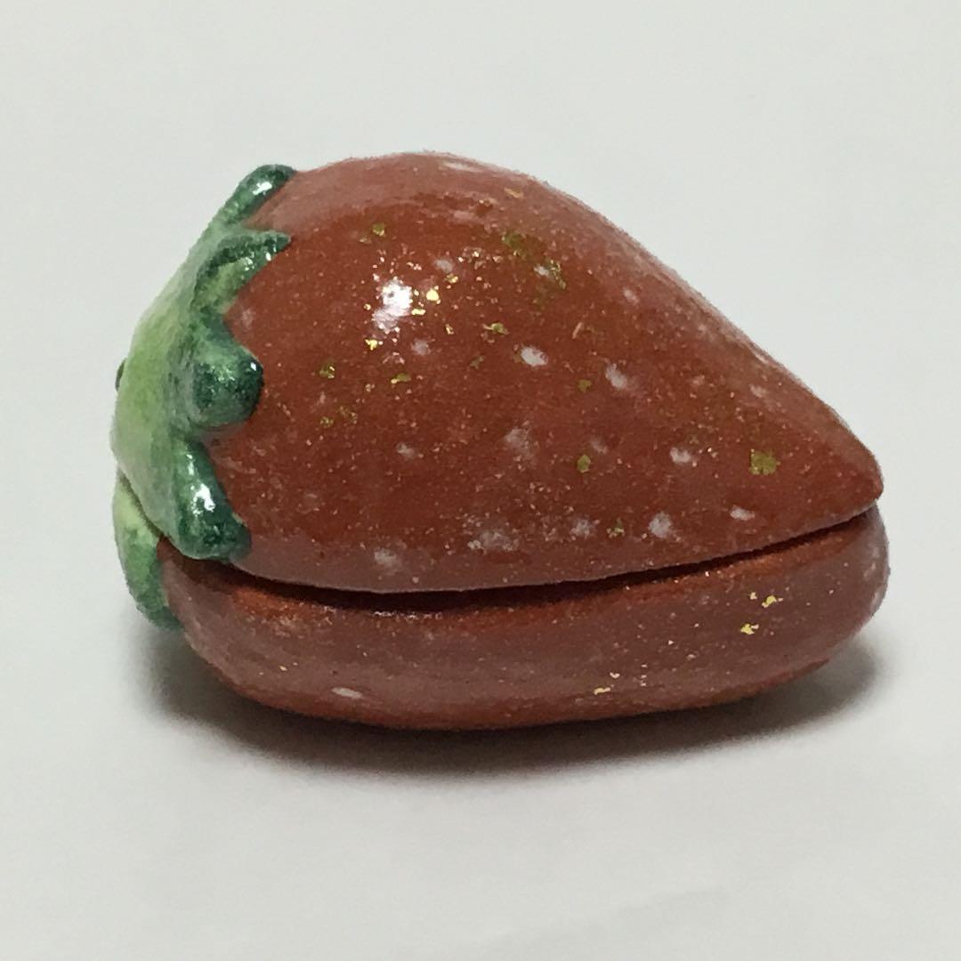 香合 いちご 楽入窯 化粧箱付 茶道具 新品