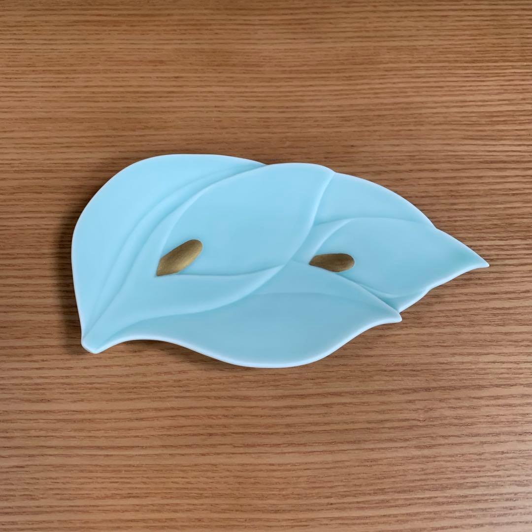 伊万里焼 畑萬陶苑：モイスト 青磁 金彩 花形皿 2枚セット☆