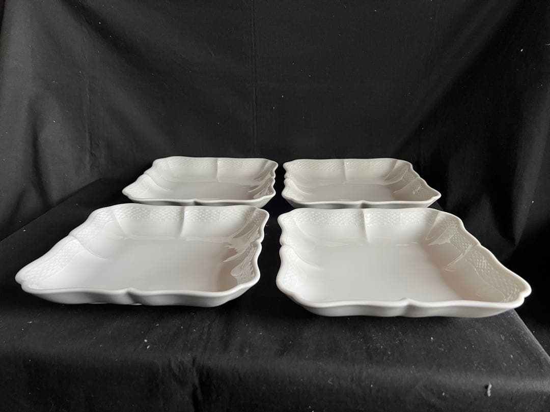 リチャードジノリ　ベッキオホワイト　ディッシュスクエア（Ｌ）