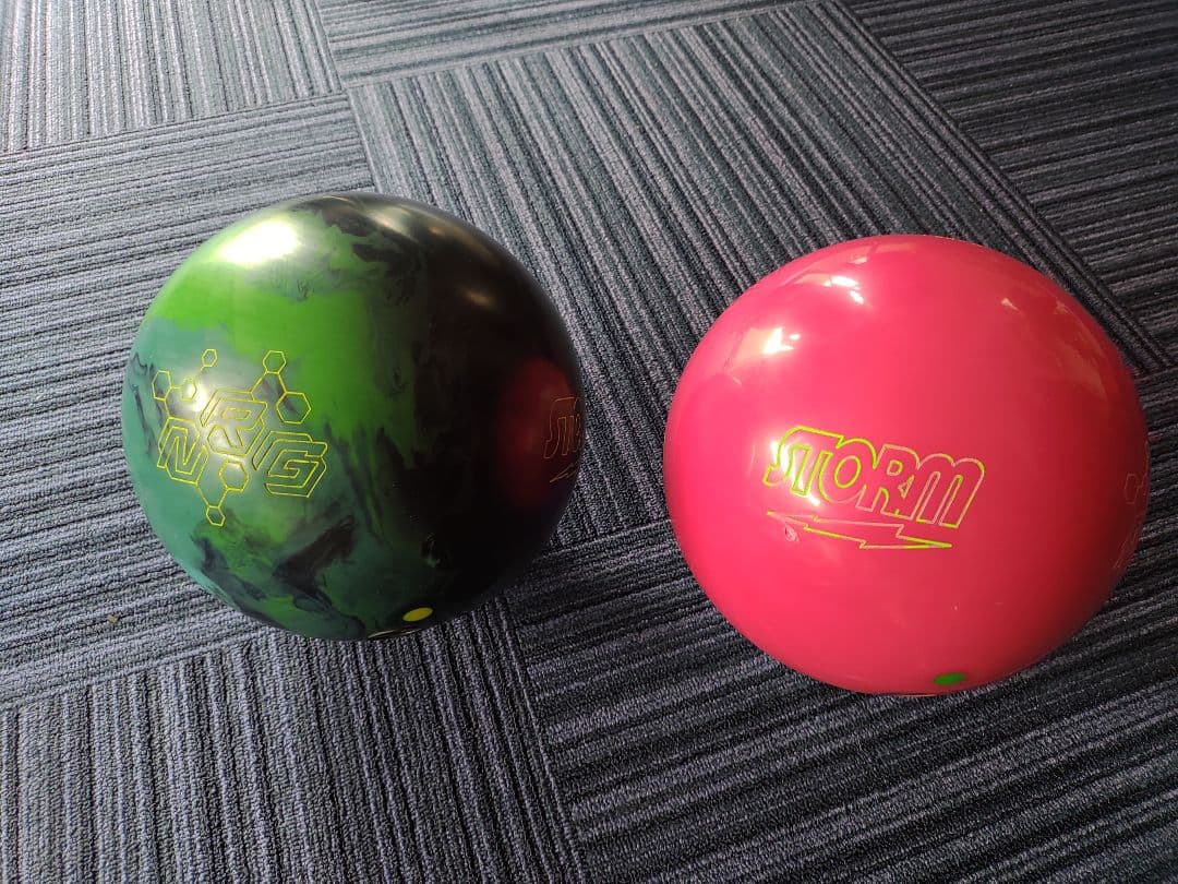 STORM ボウリングバッグ　+ 　ボウリングボール　マーヴェル2個セット