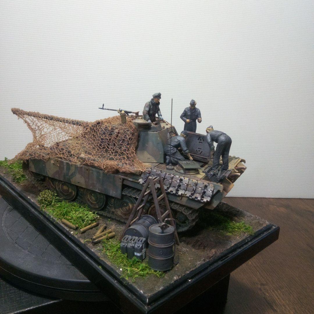 大蛇丸　パンター戦車 1/35　ジオラマ完成品　キングタイガー完成品