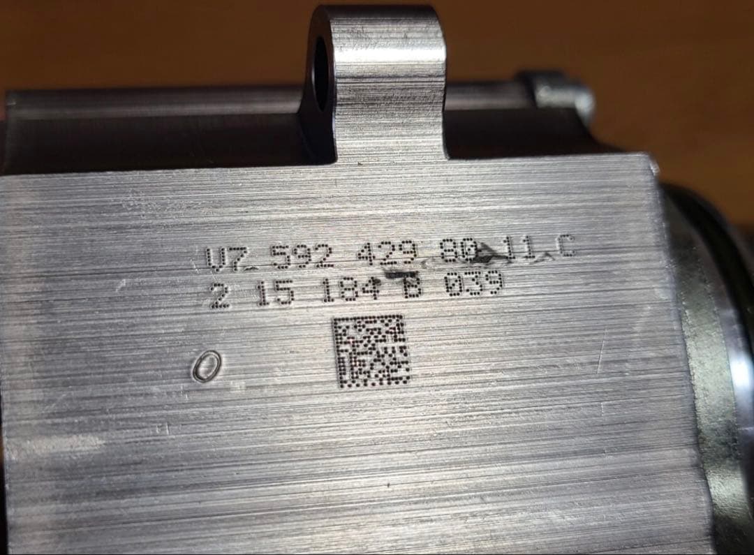 中古★BMW ミニ クーパーS 高圧ポンプ★13517592429 SV16