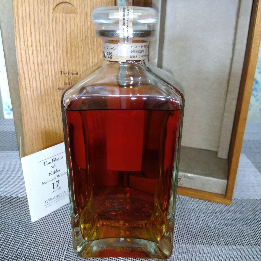 ★ 特級　ザ・ブレンド・オブ・ニッカ 17年   木箱、冊子、外箱付
