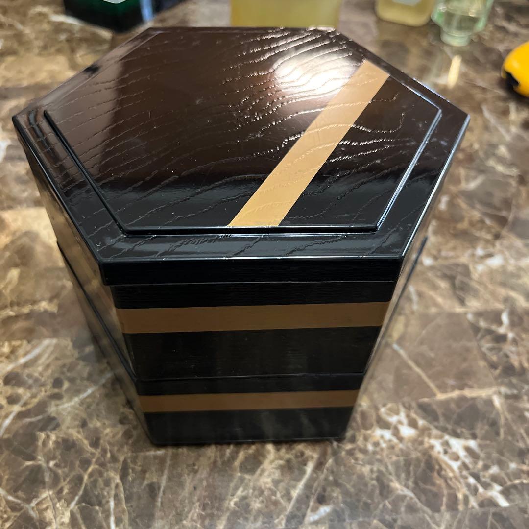 未使用 六角形 3段重箱 3セット（仕切り付き）