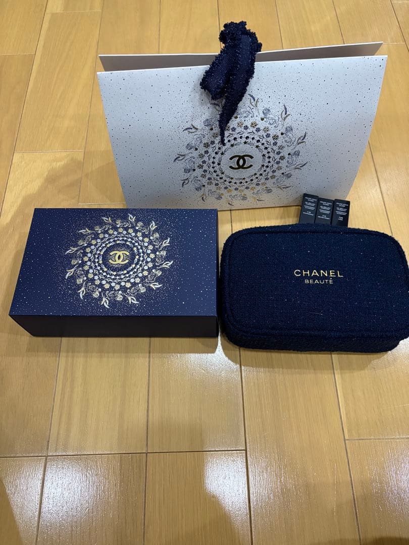 ⭐︎新品・未使用⭐︎CHANEL 2025年ホリデー　ルージュココグロストリオ