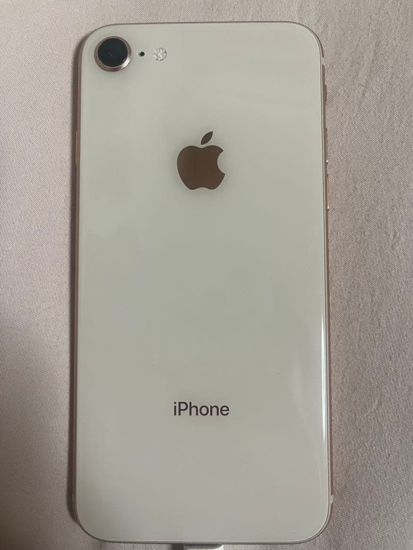 【SIMフリー】iPhone 8 ゴールド64GB 本体