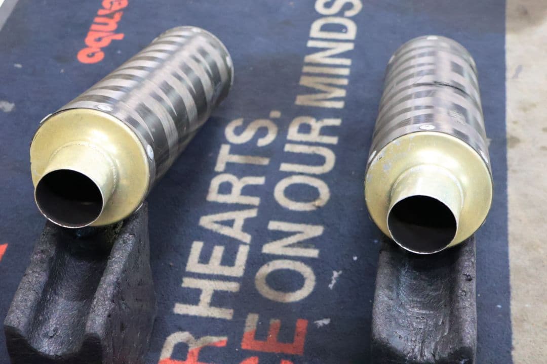 SP忠男　カーボンサイレンサー　2本セット　左右用